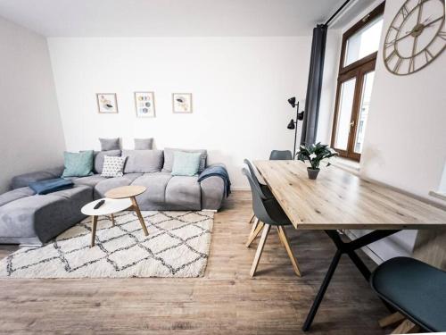 ⋙ Stilvolle Wohnung mit 2 Schlafzimmern & Balkon ⋘, Lipsko (fotografie 7)
