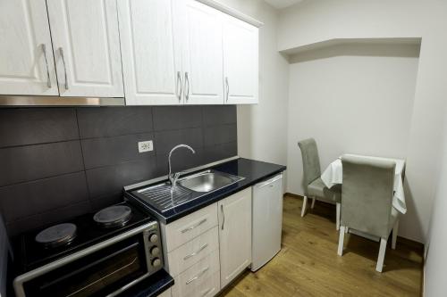 Elior Apartments, Tirana (Foto 11)