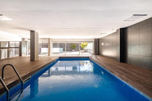 FORUM BEACH 2 AND POOL APARTMENT BARCELONA 5