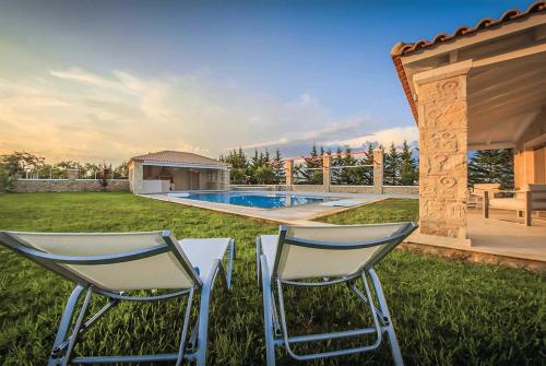  Serenity in Makris Gialos