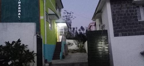 Crown Hills Cottage