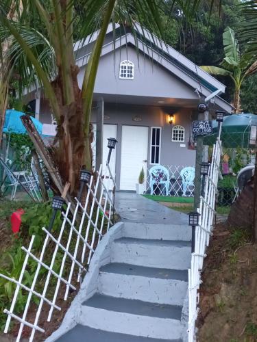 . Sya Cottage