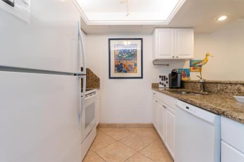 Sanibel Siesta on the Beach unit 302 condo - image 4