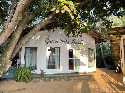 Green Villa Beach And Juice Bar