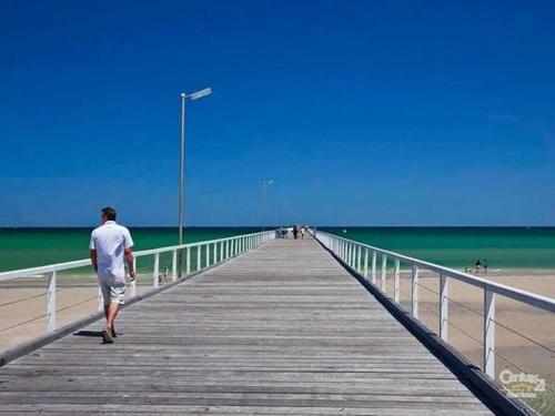Port Adelaide Backpackers                                                                        in Port Adelaide