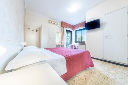 Gold Hotel, Bordighera bei Apricale