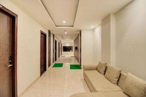 Hotel Merakee - Near Dahisar Mira Road Mumbai