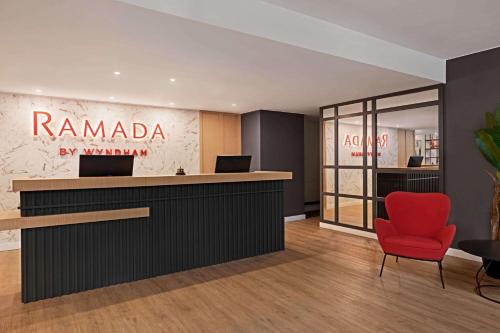 Ramada by Wyndham Valencia Almussafes