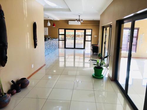 Vahlavi Lodge in คียานี