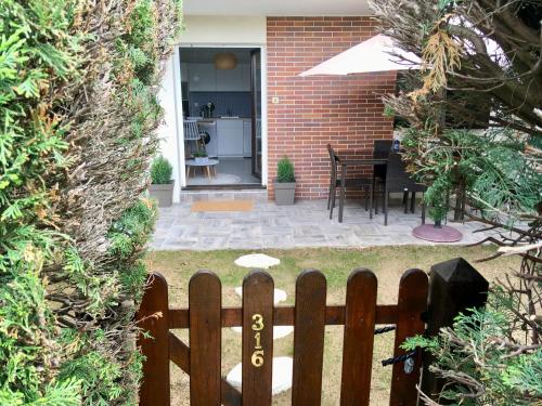 Rez de jardin en Accès direct mer(100m) près de la Thalasso Rez de jardin en Accès direct mer(100m) près de la Thalasso