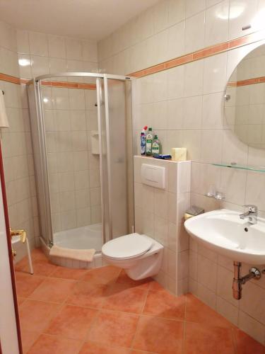 Fürdőszoba, Haus Bielefeld in Elmen