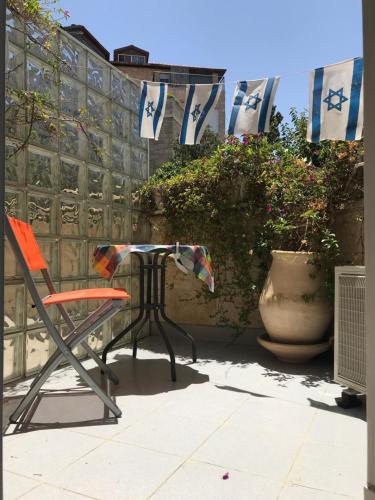 Dorraine's Jerusalem Bed & Breakfast 2