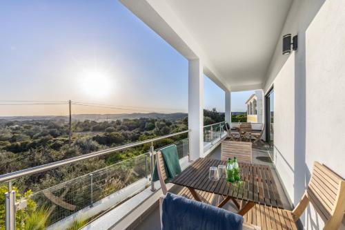 Villa Cieluna in Monte Canelas