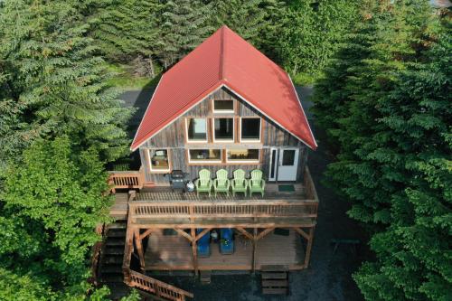 Resurrection Lodge on the Bay