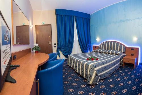 Motel Cuore Gadesco - Hotel - Motel - Cremona - CR in Gadesco-Pieve Delmona