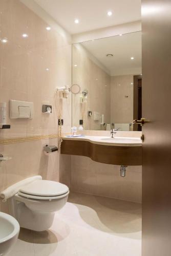 Vannas istaba, Motel Cuore Gadesco - Hotel - Motel - Cremona - CR in Gadesco-Pieve Delmona
