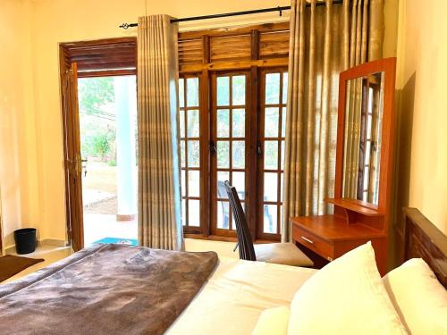 Hotel mango tree nearest Adam's peak in Nuwara Eliya