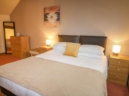 Number 3 Newhaven - image 14
