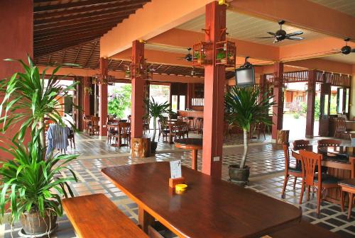Restaurant, PS Thana Resort (SHA Extra Plus) near Art-samui