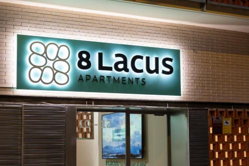 8 lacus 4