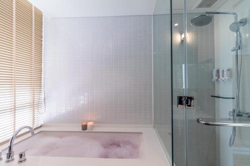 Residence By Hello Pattaya At Veranda thumbnail 2