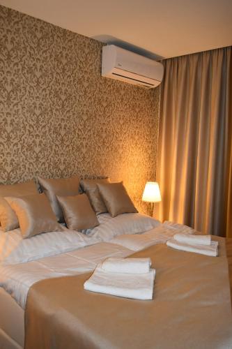 . Royal Adela Luxury Apartment, Podhájska 992