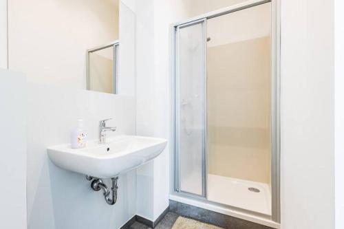 Bathroom, Budget Apartments West in Vienna