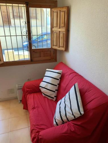  La Marina House - Cozy Quite & Private in La Marina