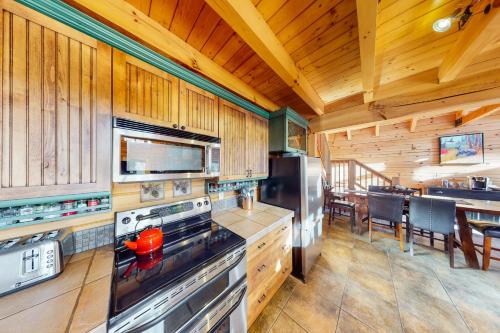 Little Bears Cabin in Breckenridge, USA