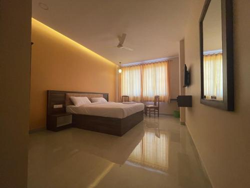 Hotel LAVENDER ELITE