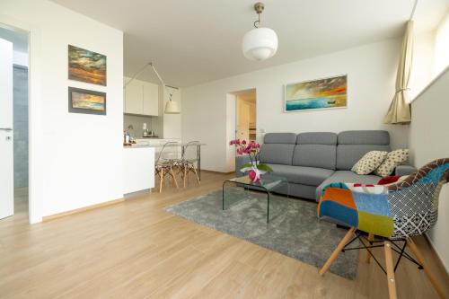 Casa Alice Ascona, appartamento di vacanza. Casa Alice Ascona, appartamento di vacanza.