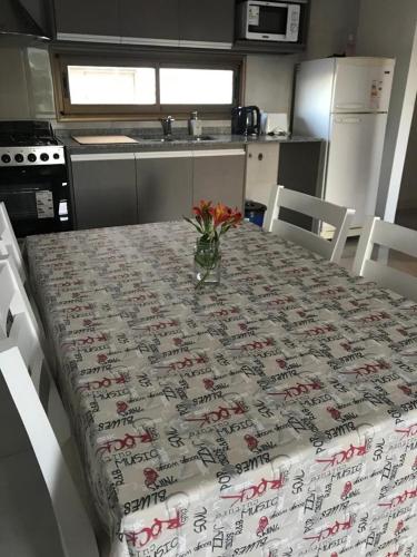 One-Bedroom Apartment image 9