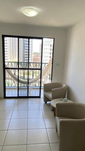 Apartamento em excelente localizacao, proximo de shopping centers, praia etc