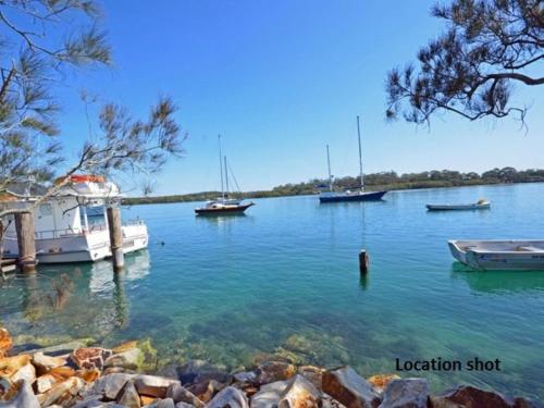 Pisces in Dunbogan