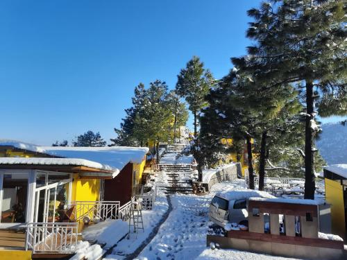 juSTa Mukteshwar Retreat & Spa