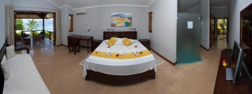 Anse Soleil Beachcomber Hotel and Self Catering – Anse Soleil