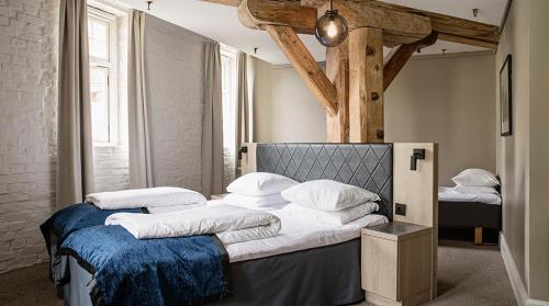 1 double bed, 1 sofa bed