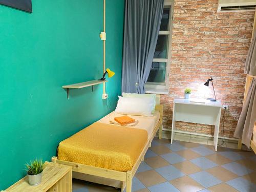 Nice Hostel on Peterburgskaya - image 12