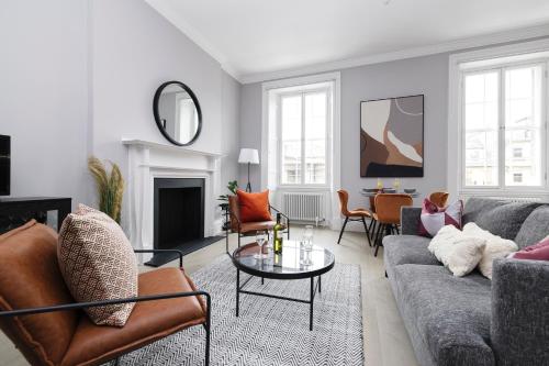 JOIVY Luxurious Apt on Notable George Street, Edinburgh (Foto 9)