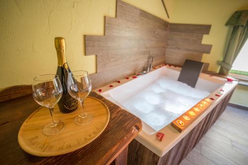 Food and beverages, Relais du Paradis Chambres d'Hotes in Introd