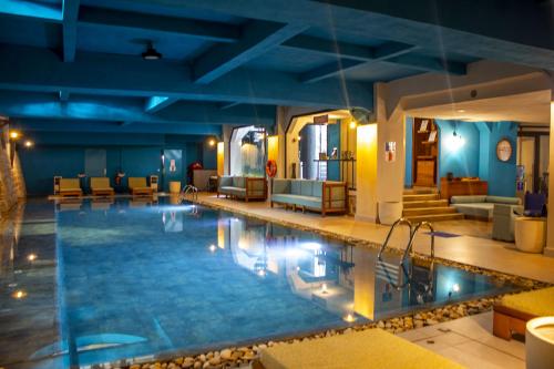 Swimming pool, Louvre Hotel & Spa in Antananarivo