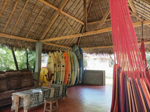 Iekārtas, Onja Surf Camp in Mahambo