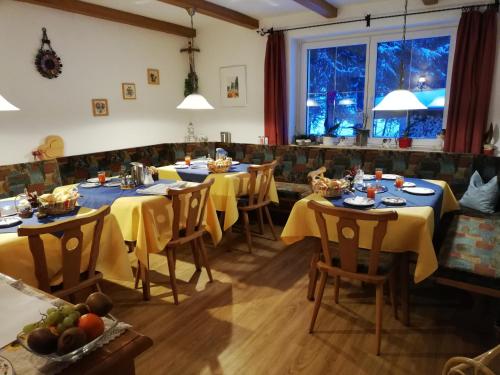 Pension Tannheim - image 11