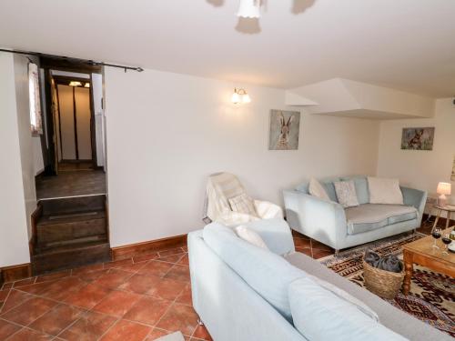 Wilstone Cottage - image 7