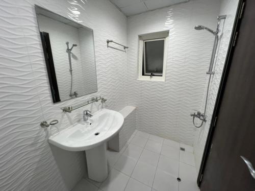 Economical Rooms for rent in Dubai, Dubaj (zdjęcie 10)