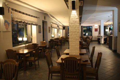 Hotel Słowik - image 4