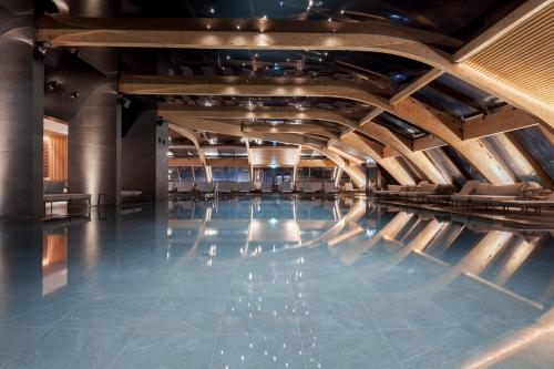 Gyógyfürdő, Hotel Grand Kopaonik in Kopaonik