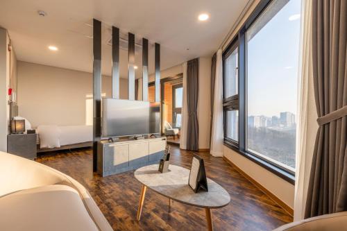 Urban-Est Hotel in Goyang-si