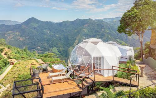 La Colina Glamping