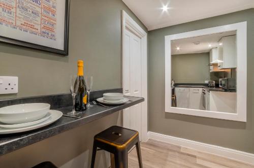 Gillygate Boutique Apartment- Stunning City Centre 1 Bedroom Apartment - image 2